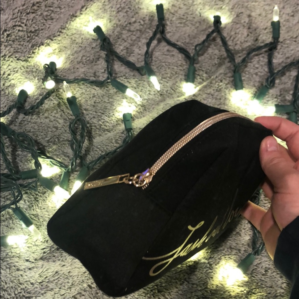 Makeup bag - Picture 2 of 5